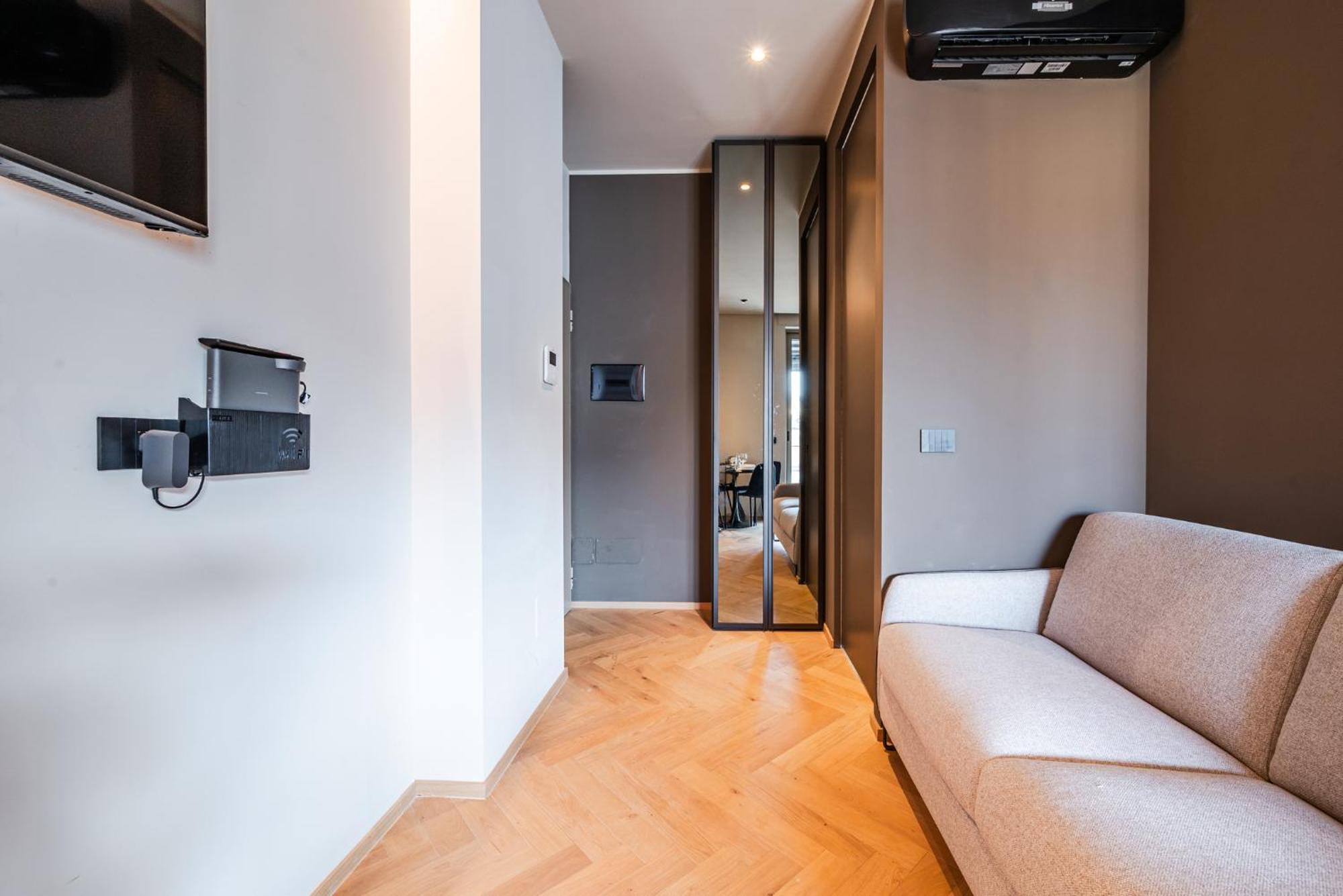 Terrazza Con Jacuzzi E Vista Iconica Sul Duomo Apartment *