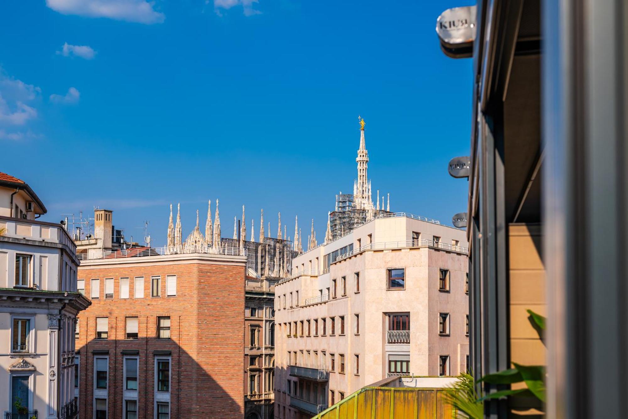 Terrazza Con Jacuzzi E Vista Iconica Sul Duomo * Mailand
