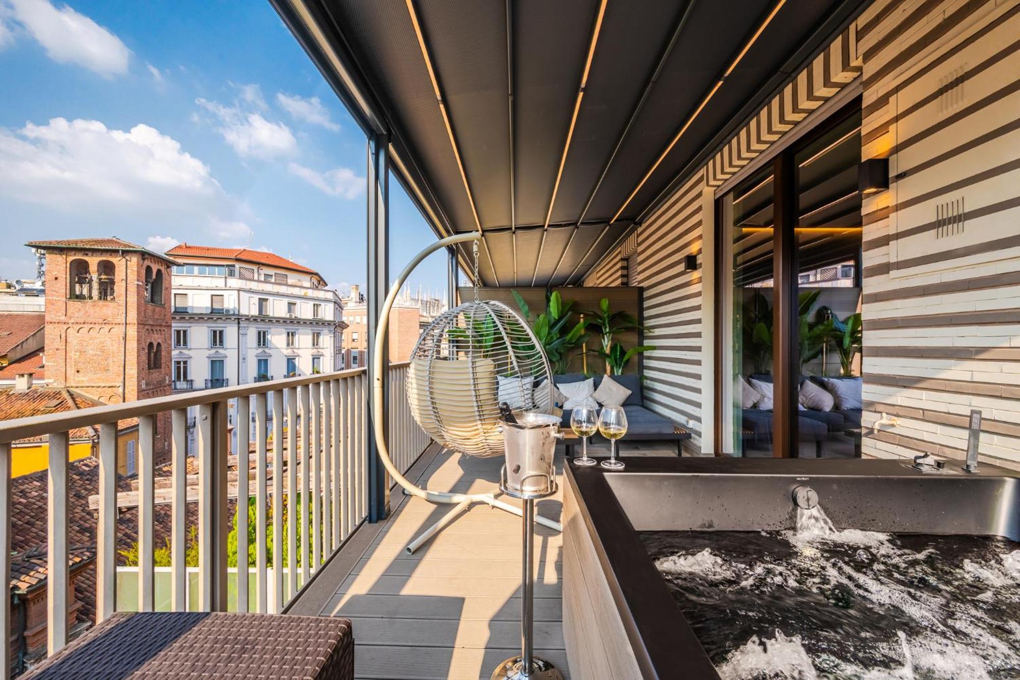 Apartment Terrazza Con Jacuzzi E Vista Iconica Sul Duomo Mailand